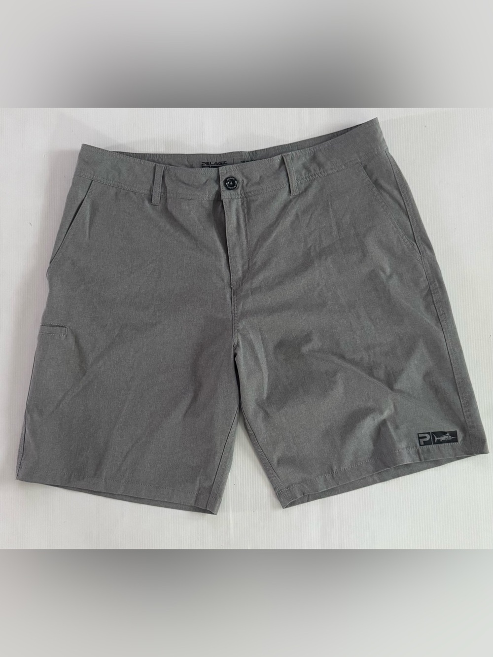 Pelagic Deep Sea Hybrid Shorts Mens 38 Gray Angler Fishing Offshore Performance